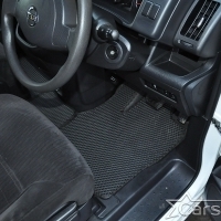 Автомобильные коврики EVA на Nissan Serena III C25 пр.руль (2005-2010)